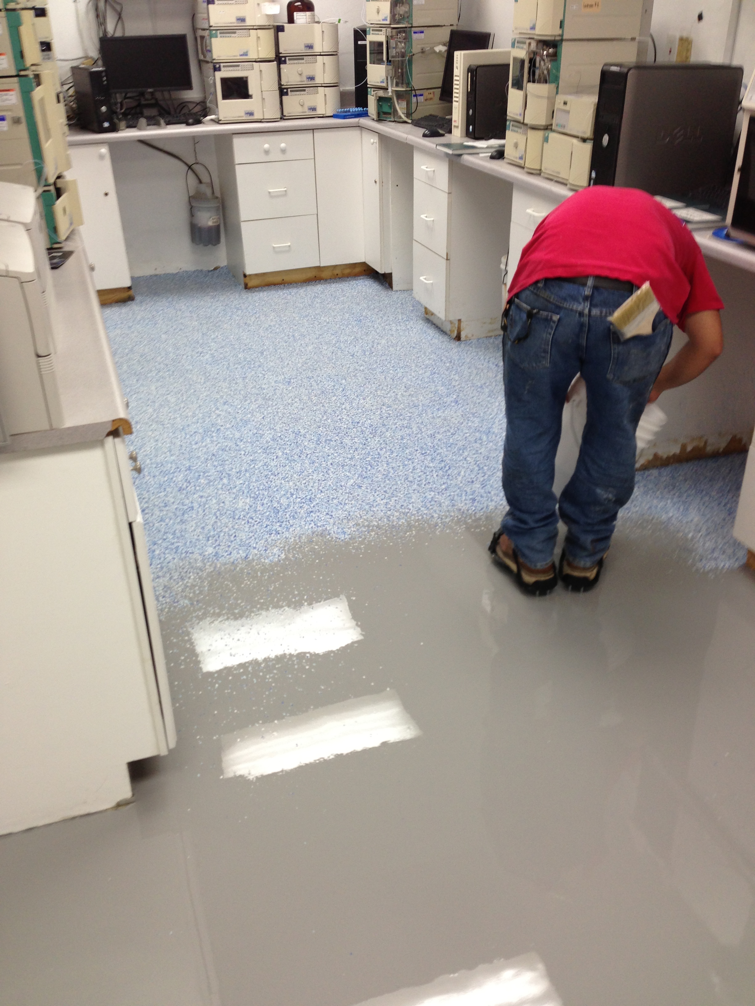 Installing Pharmaceutical Floor Coating